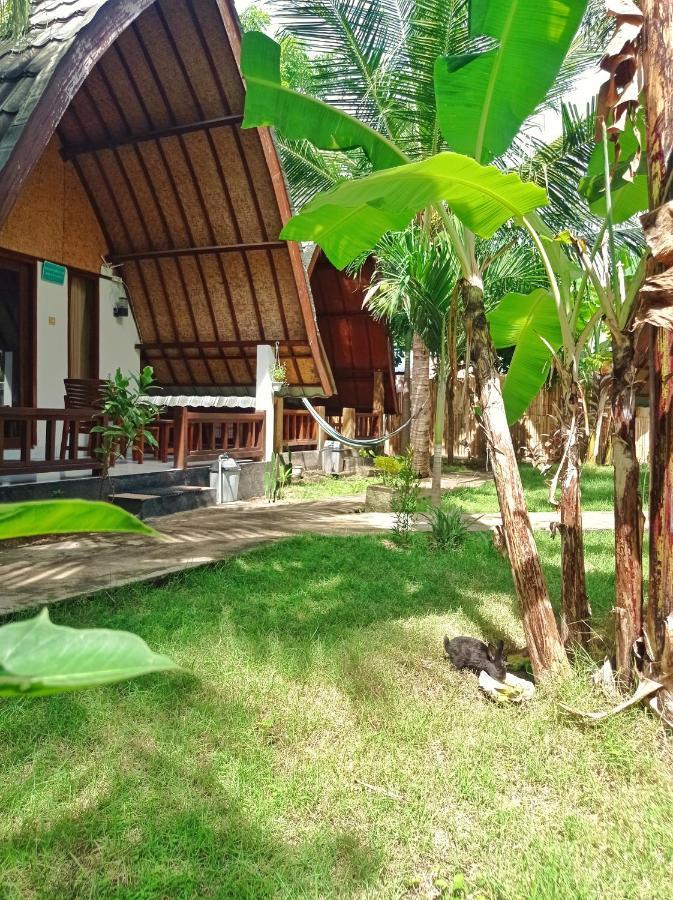 Follow The Rabbit Bungalow Gili Air Dış mekan fotoğraf